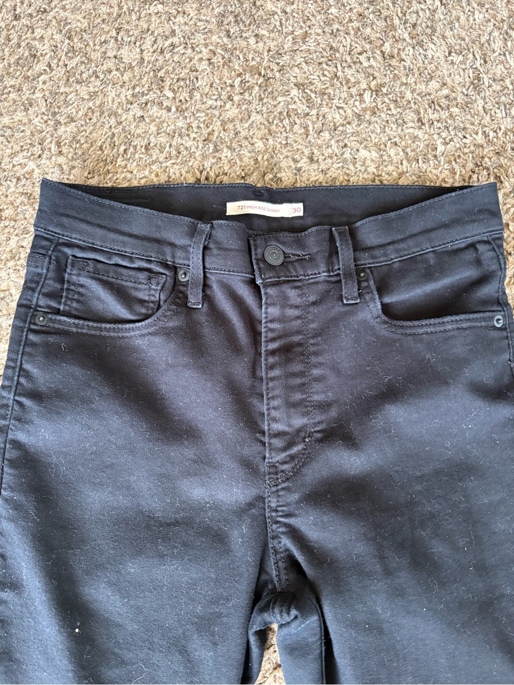 Levi's Women's Skinny Jeans - Solid Black Stretch - Picture 2 of 6